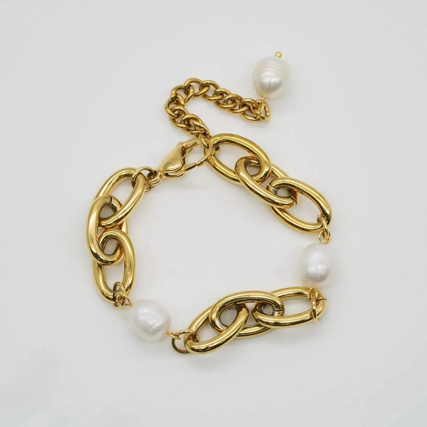 Chunky Gold Chain Bracelet with Baroque Pearl Charms - DZOIR
