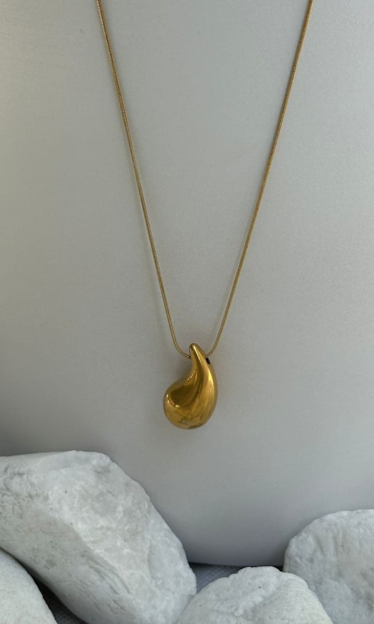 DZOIR Elegant Gold Plated Teardrop Pendant Necklace for Women | Minimalist Daily Wear Jewellery