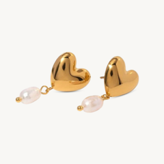 Gold Heart Pearl Drop Earrings for Women – Elegant Love-Inspired Jewelry, Minimalist Chic Dangle Earrings