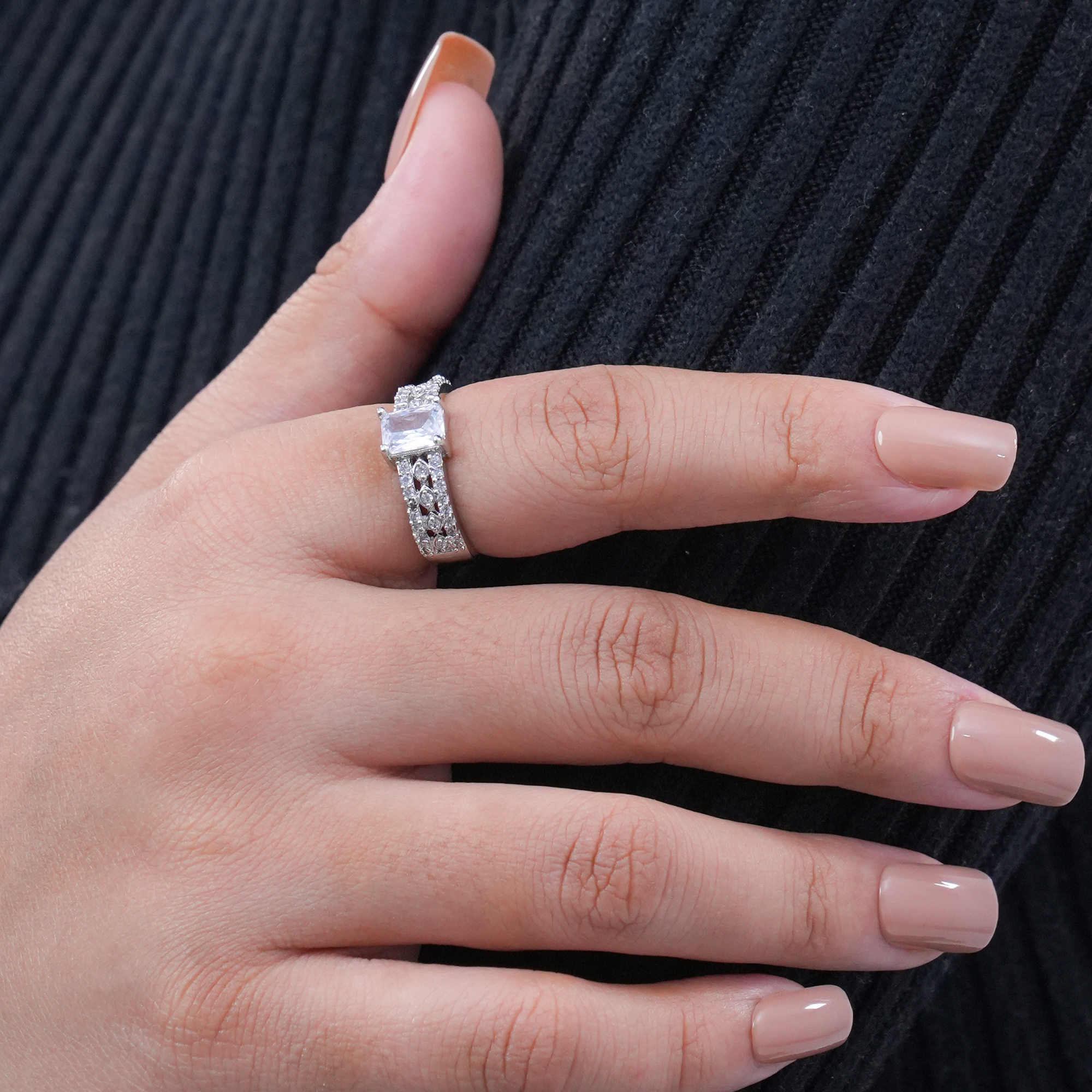 Luxury White Princess-Cut Engagement Ring – Silver-Tone Pavé Band with Sparkling Accents