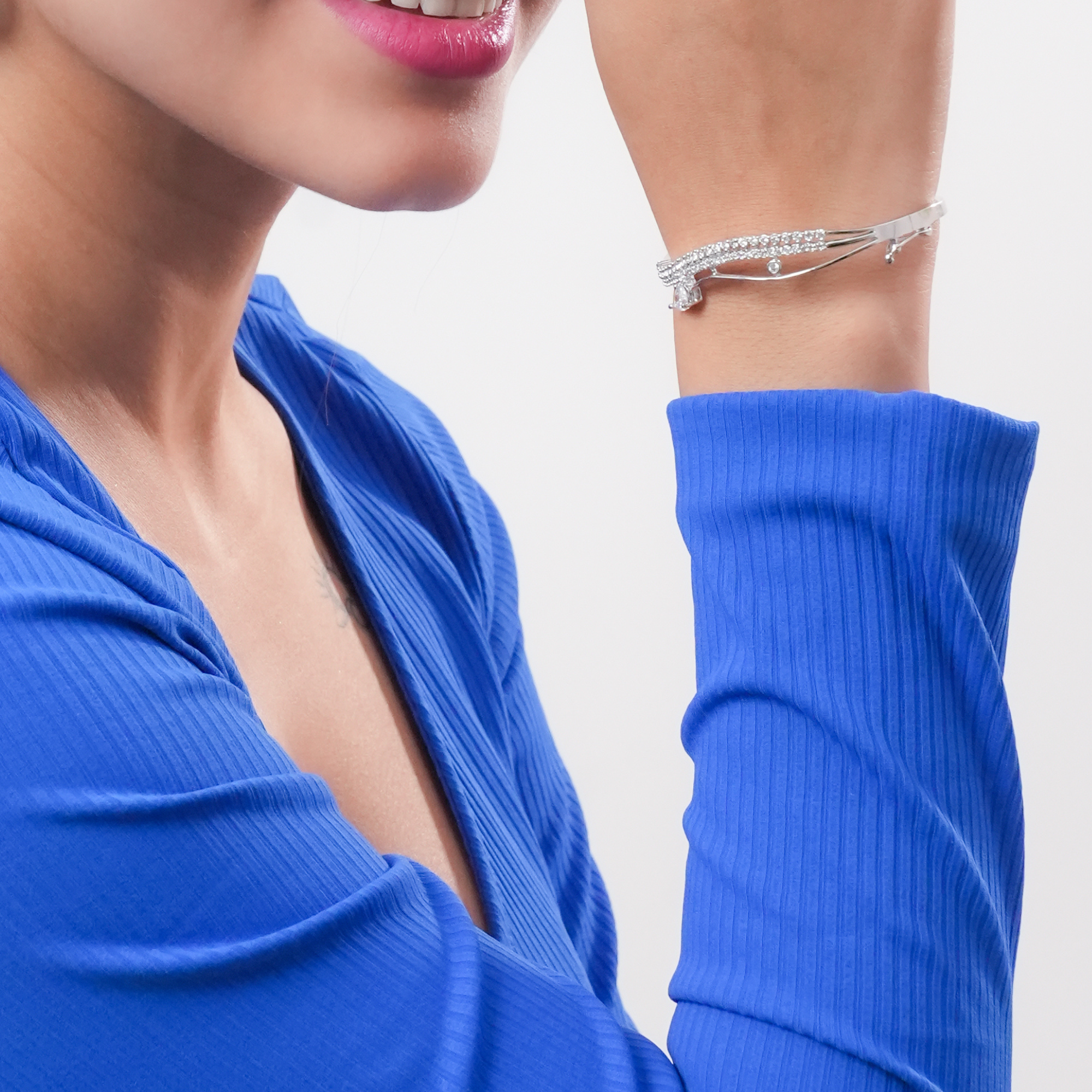 Stylish Silver-Plated Bangle with White Crystal Accents – Women’s Jewellery