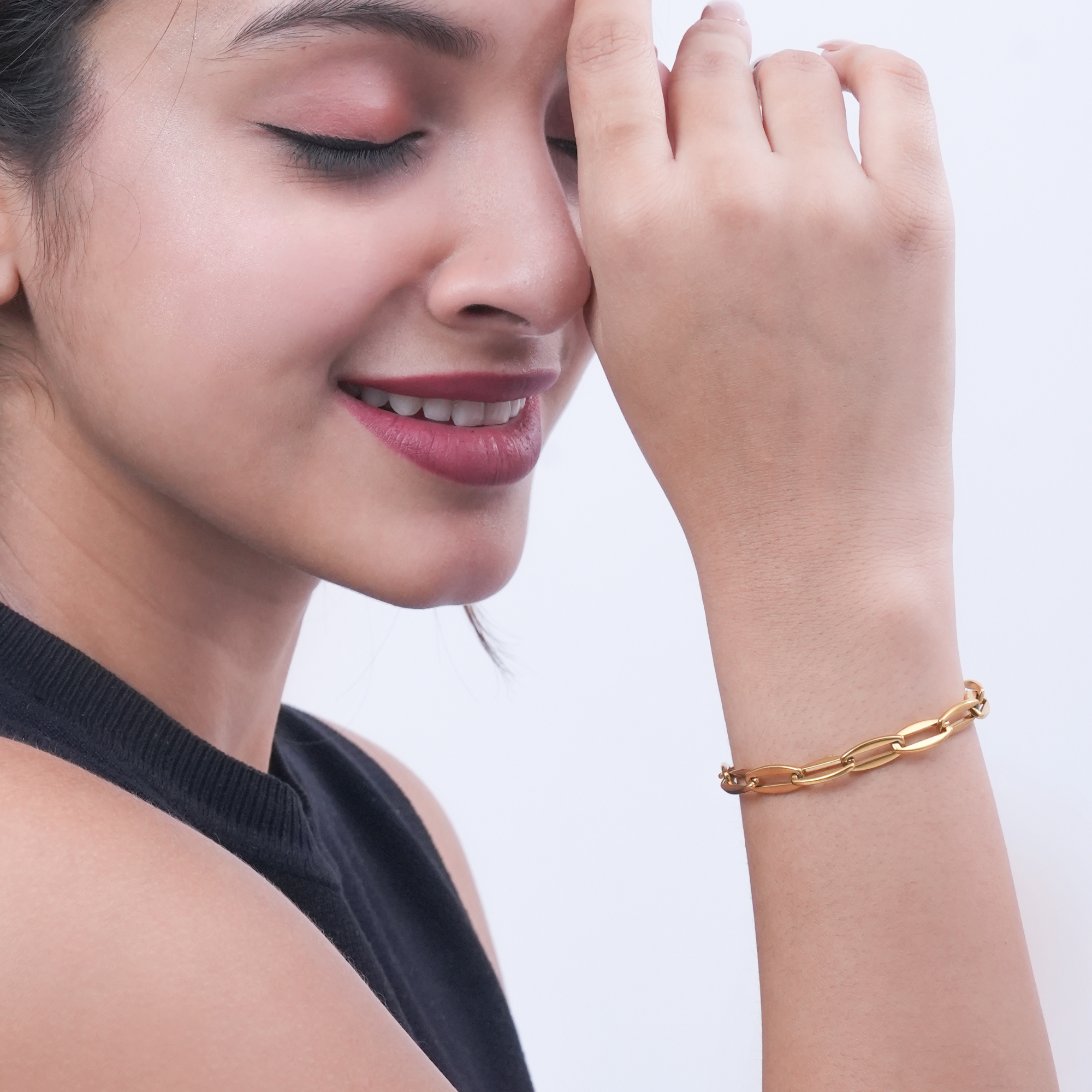 Trendy Gold-Plated Paperclip Chain Bracelet – Minimalist Link Jewelry for Women & Men