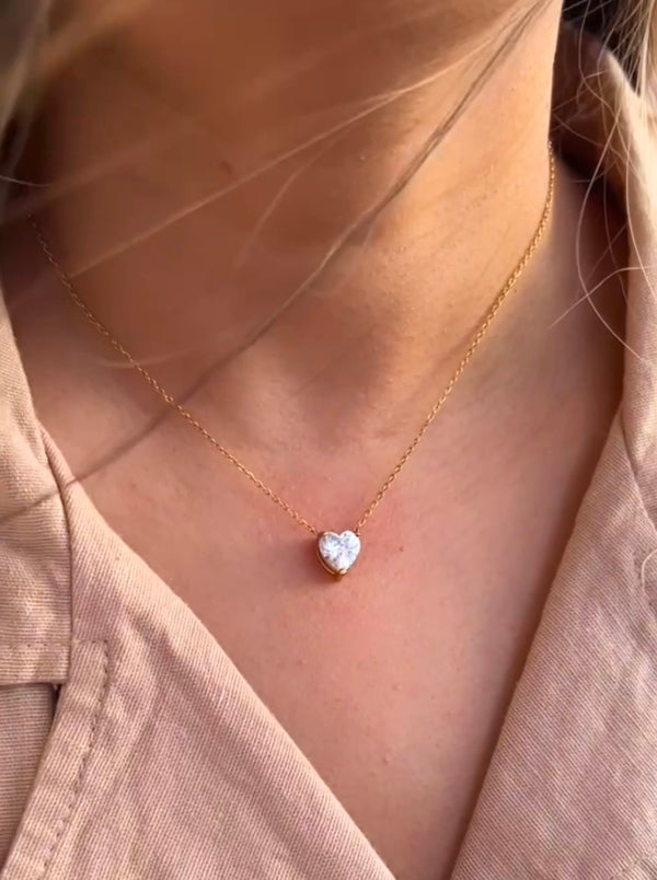 Elegant Solitaire Heart Necklace for Women – Gold Plated Chain with CZ Stone